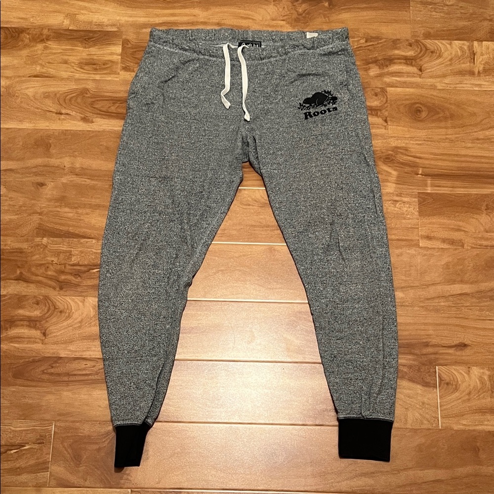 Roots Women’s Gray Jogger Pants